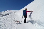 Salita di fine inverno a CA' E PASSO SAN MARCO con neve il 18 marzo 2016 - FOTOGALLERY"